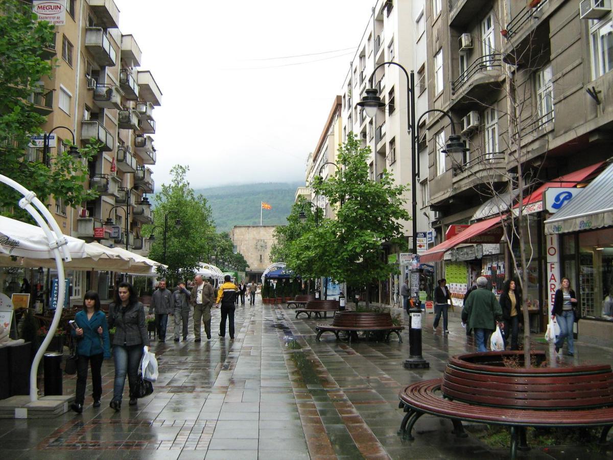 Tea'S Apartment, Skopje City - Centre Exterior photo